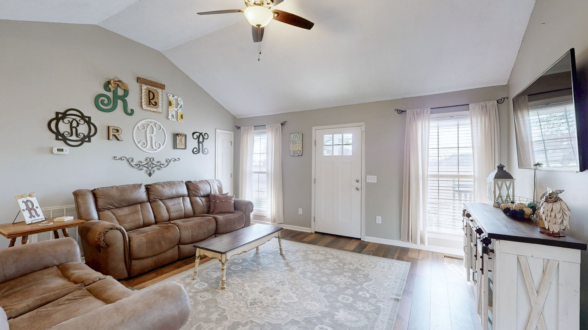 2526 Midland Rd