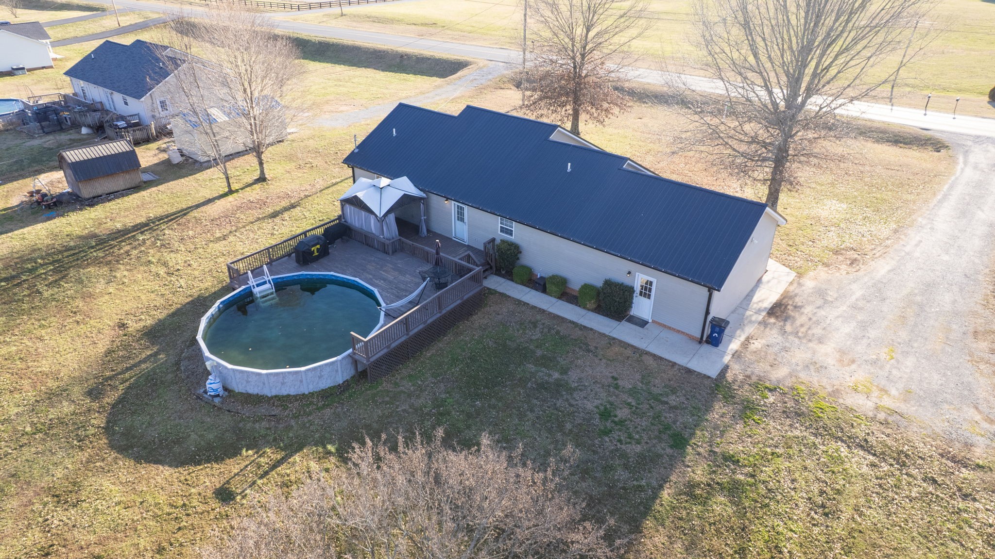 2526 Midland Rd
