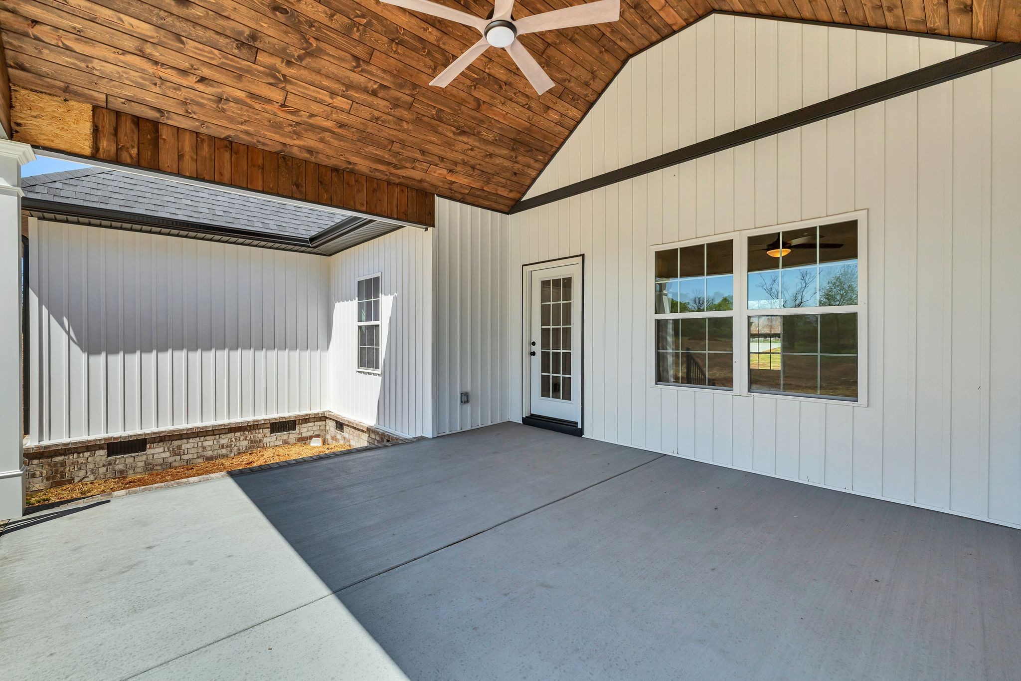 215 Chapel Hill Rd