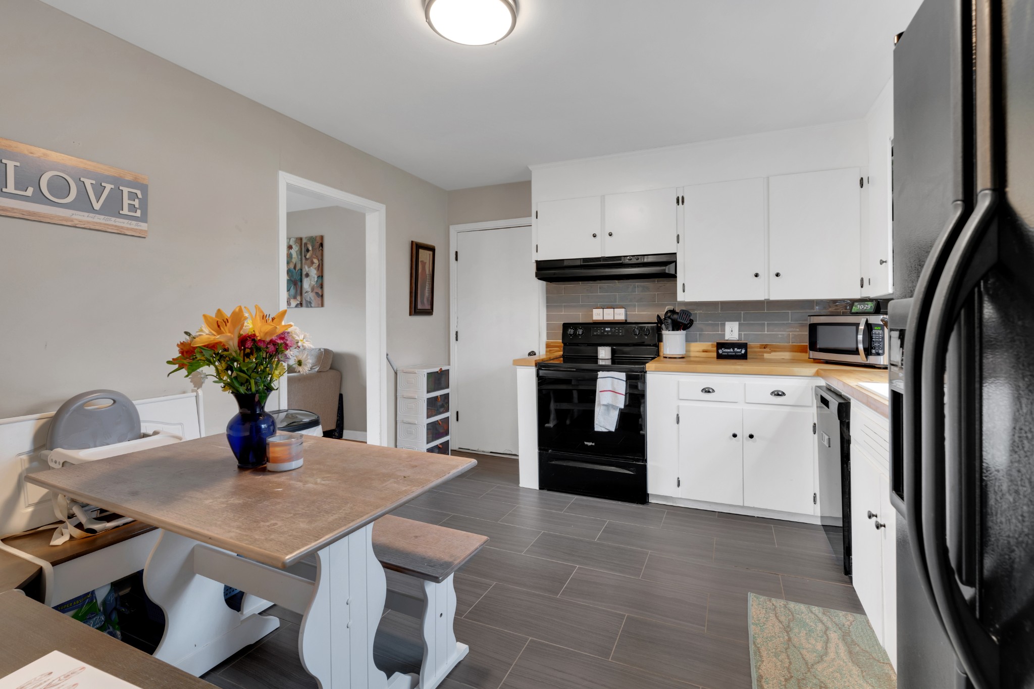 120 Enden Ave