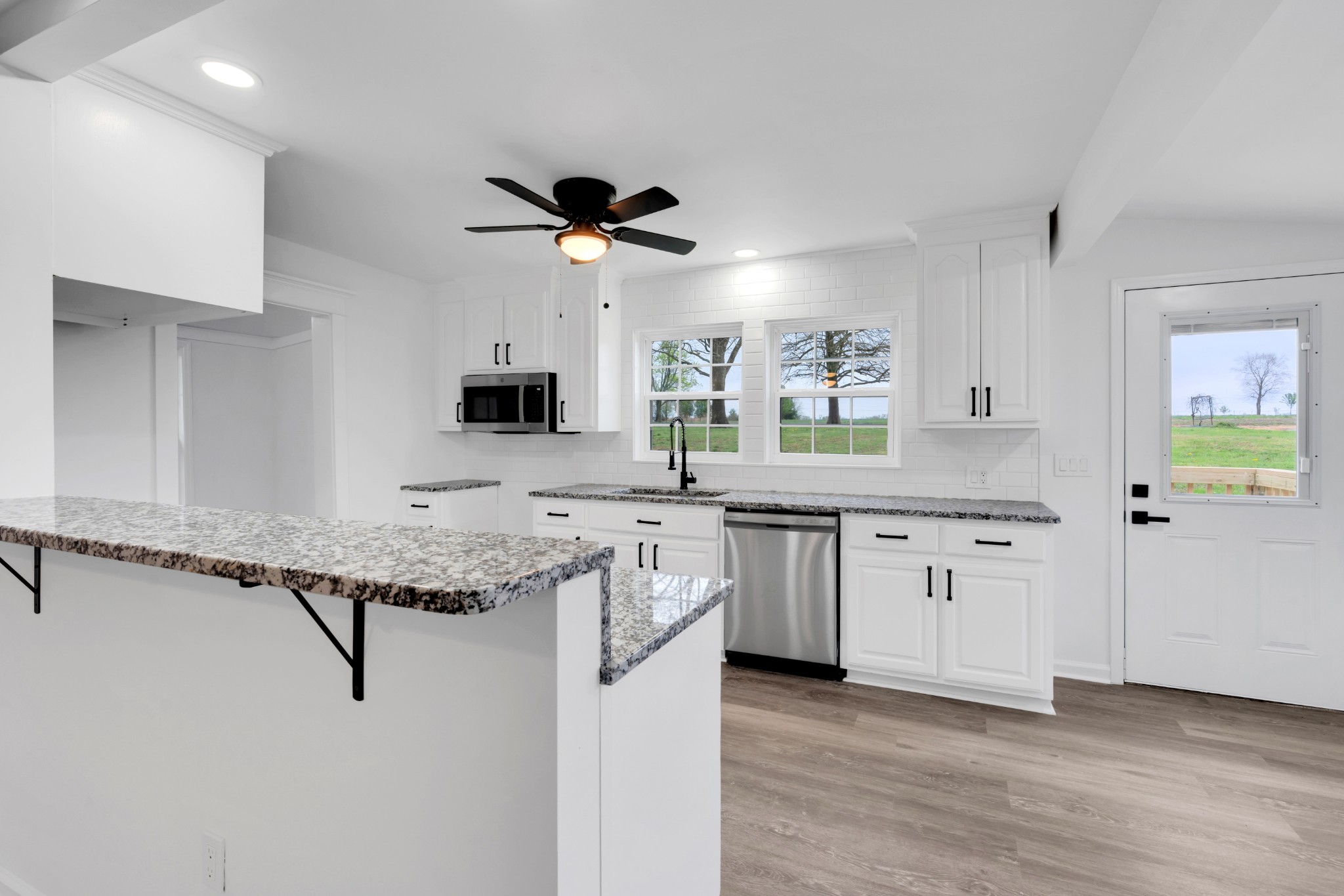1612 Ardmore Hwy
