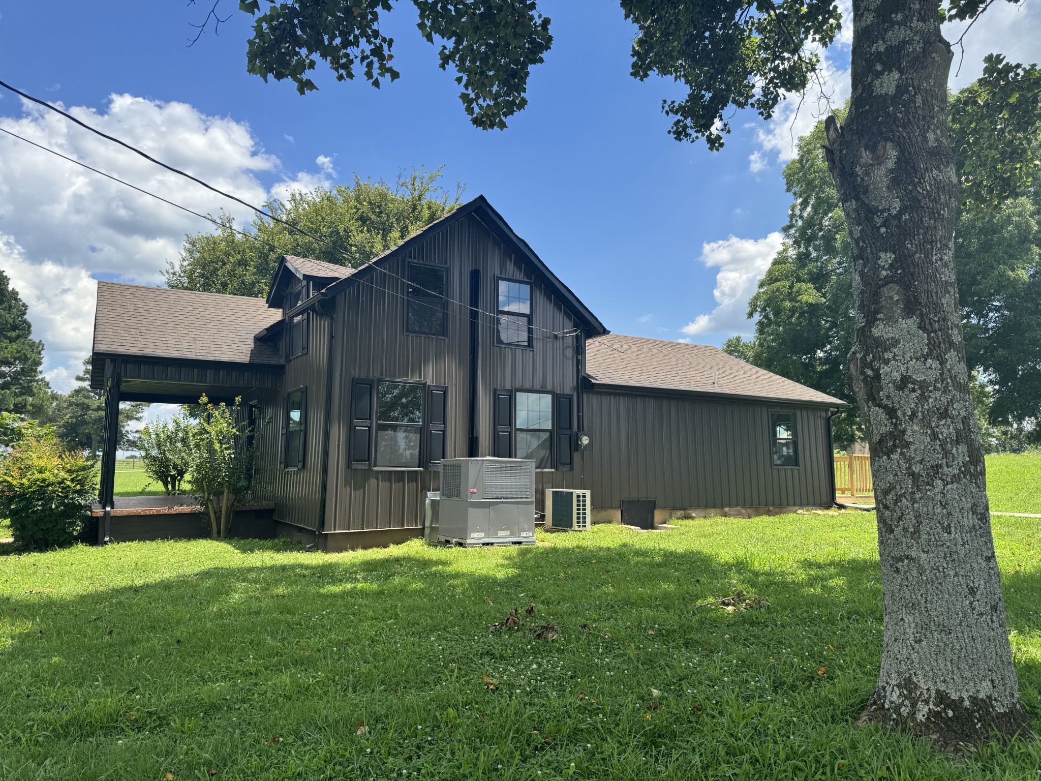 1612 Ardmore Hwy