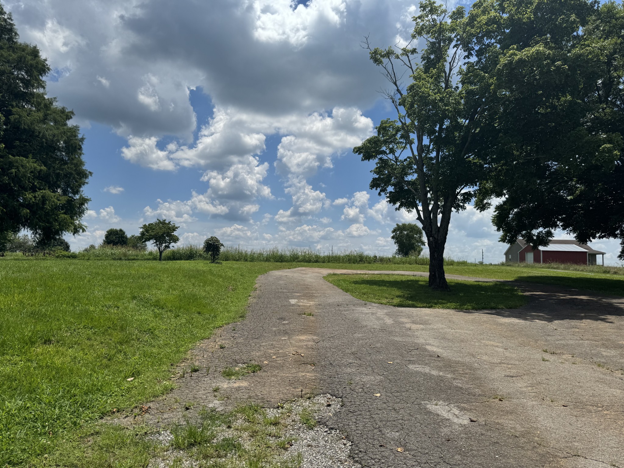 1612 Ardmore Hwy