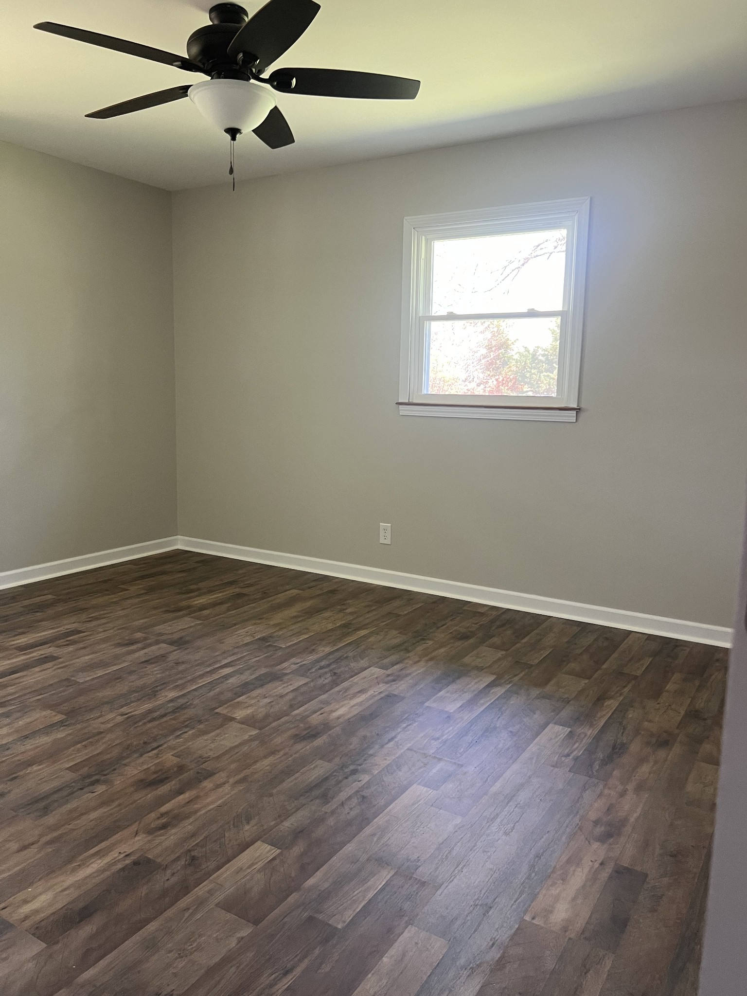 203 Sun Cir