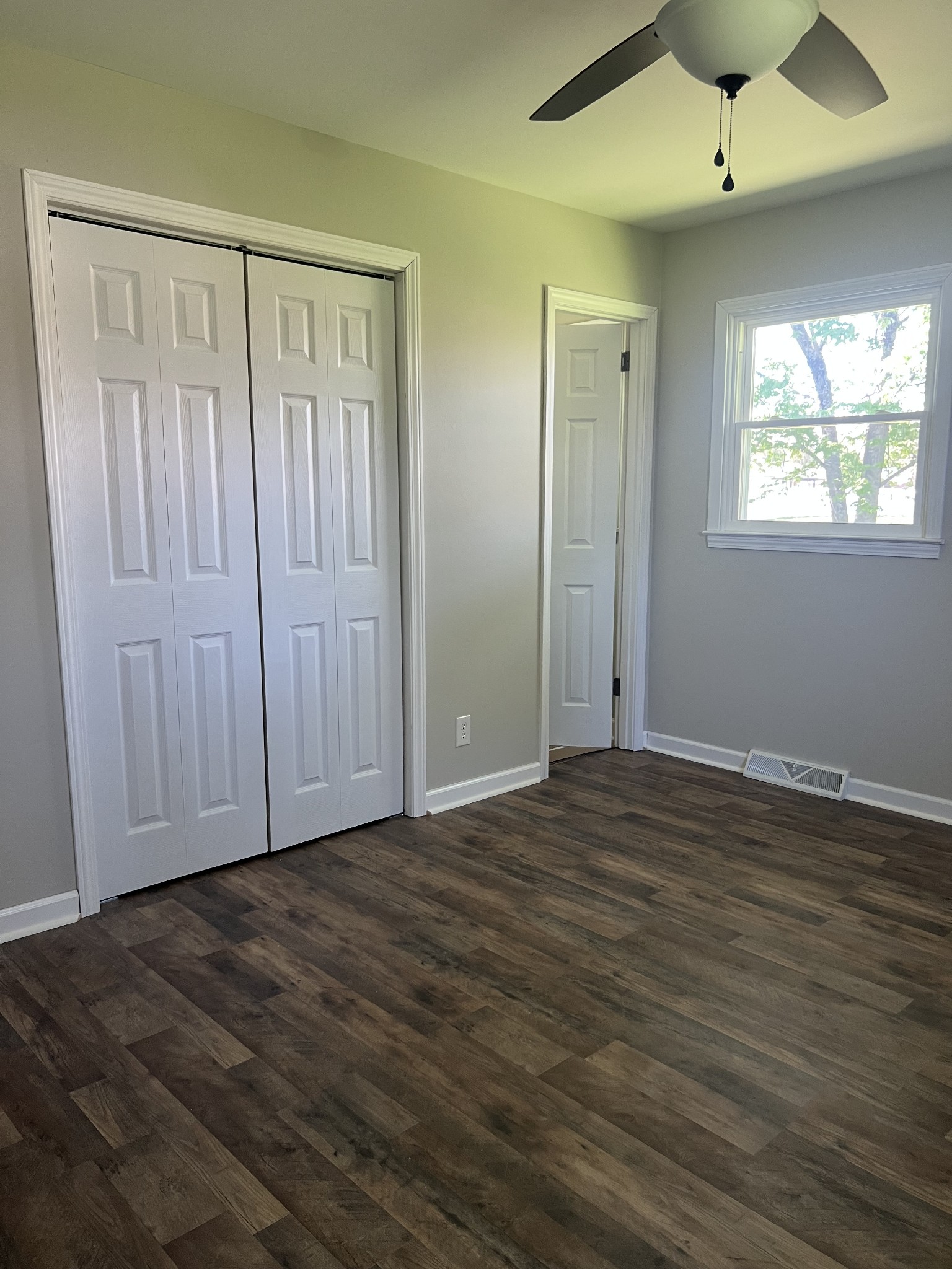 203 Sun Cir