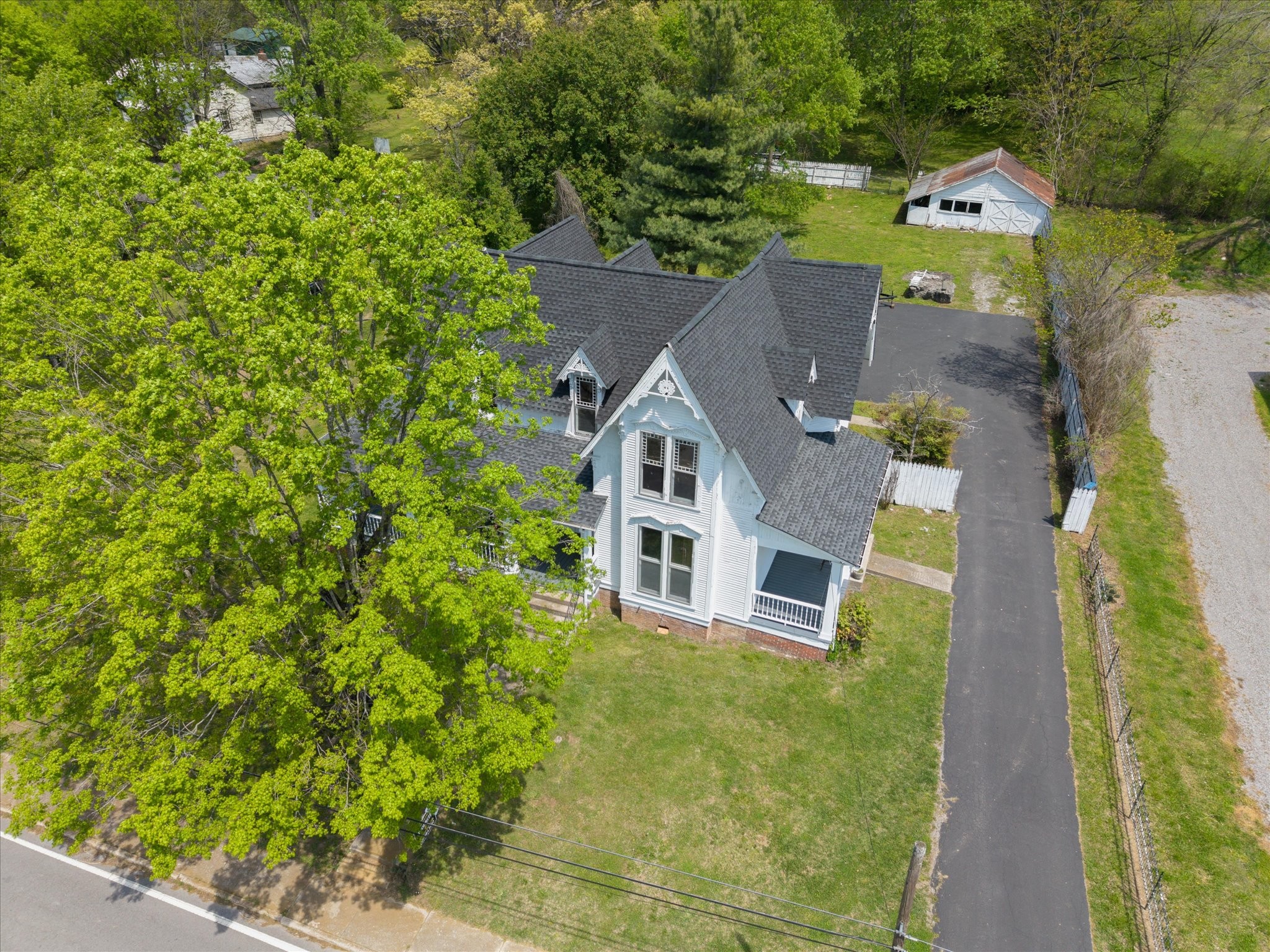 201 Knob Creek Rd
