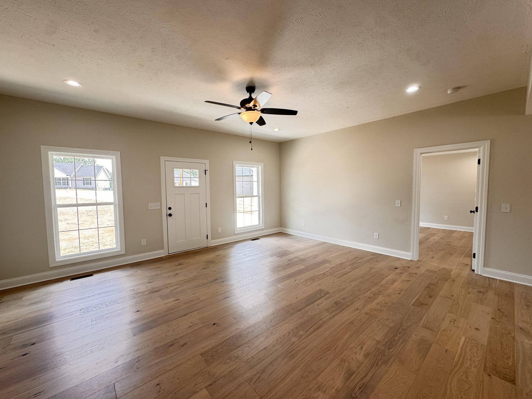 314 Lee Ln