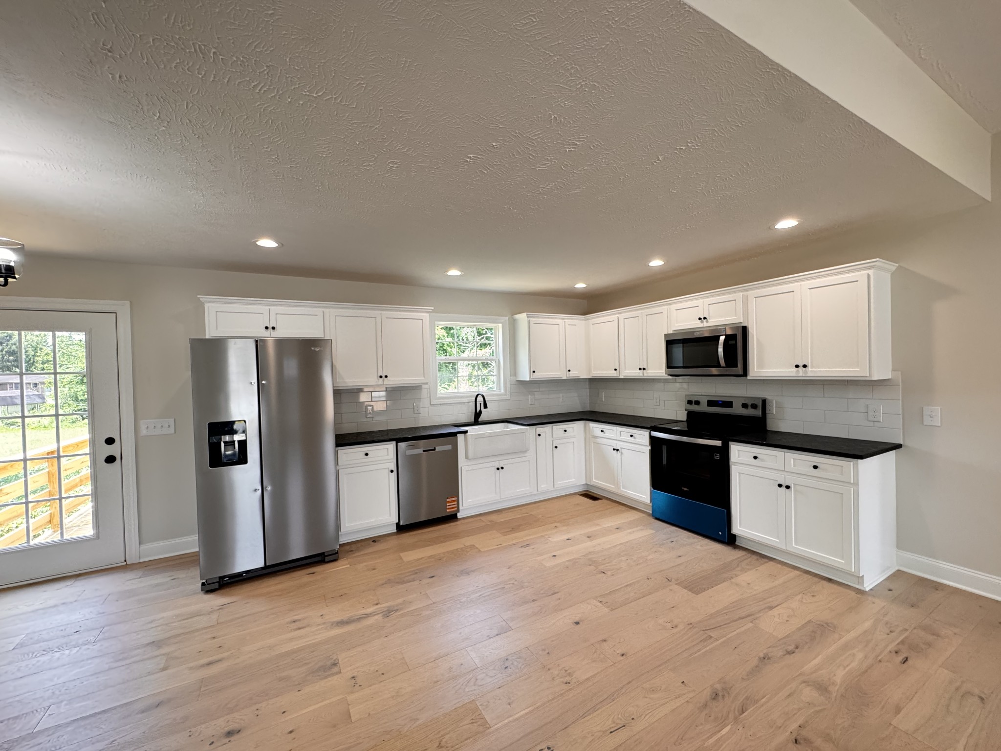 314 Lee Ln