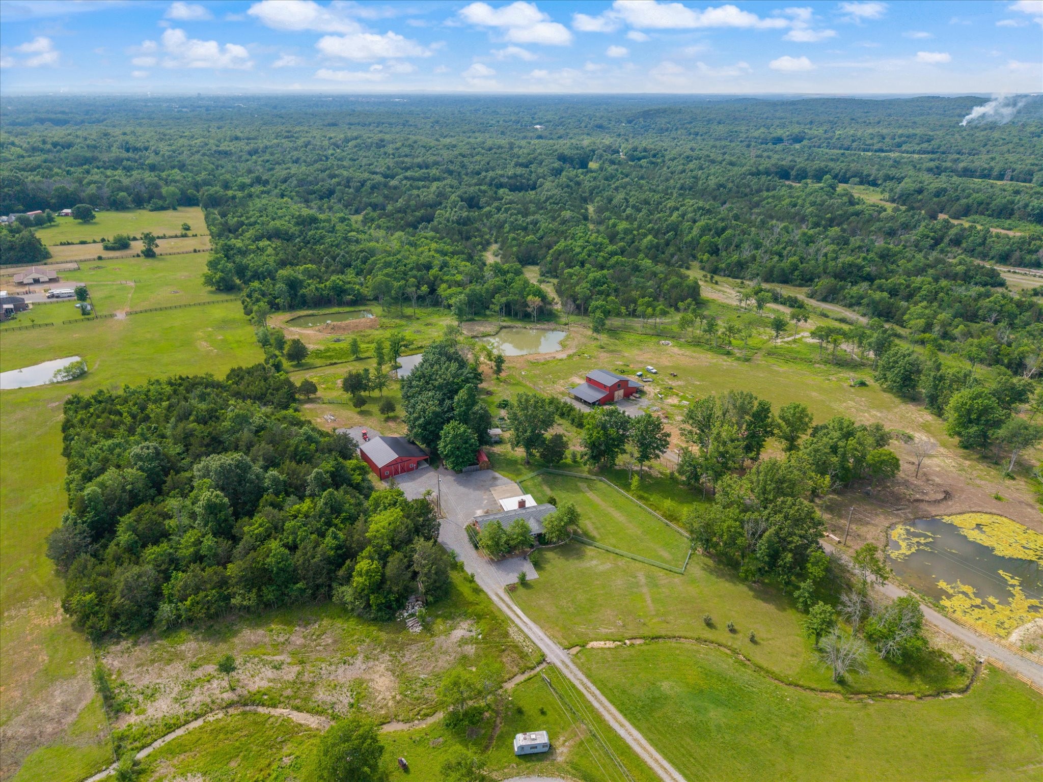 1120 Weeks Rd