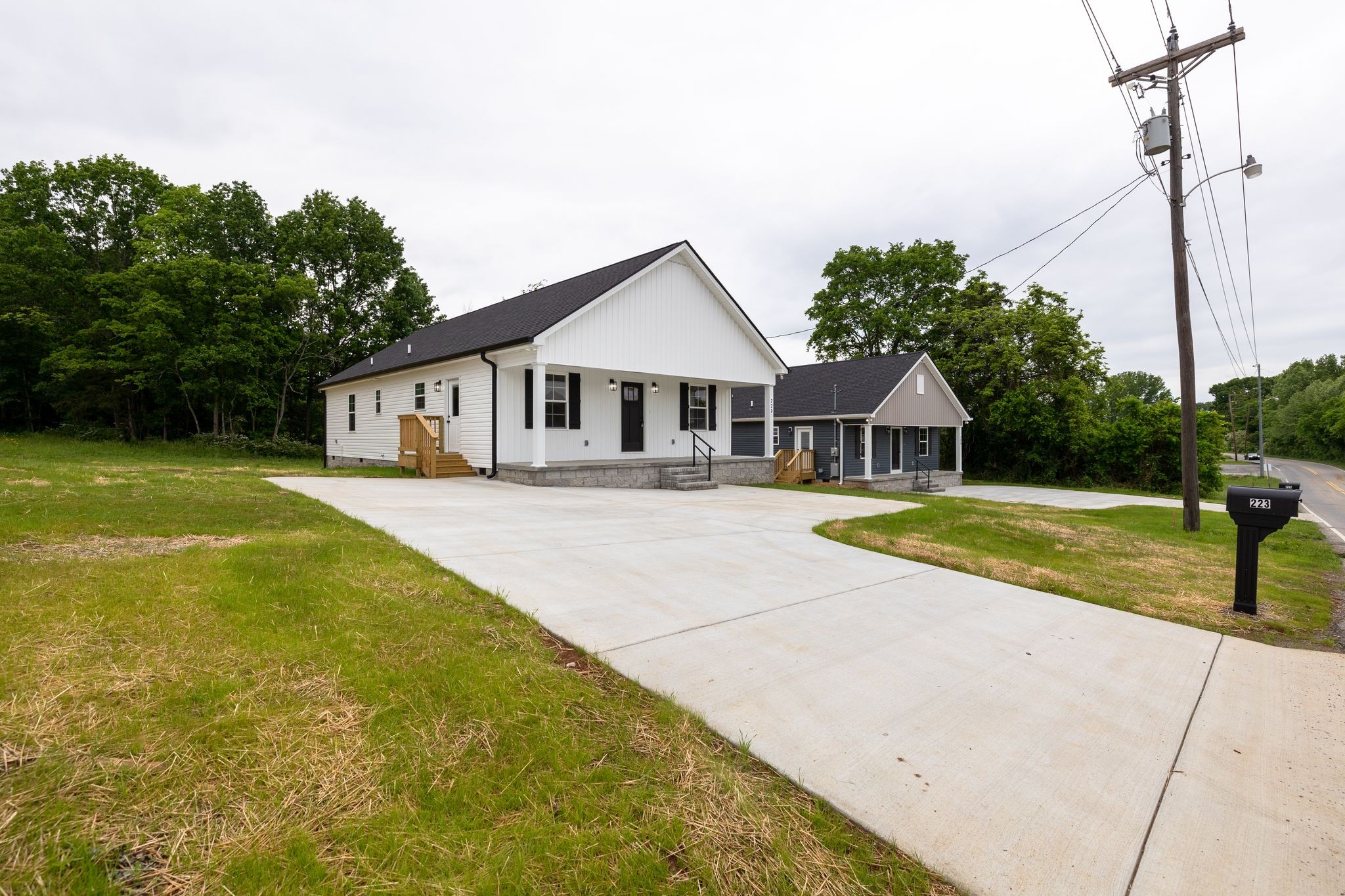 223 Coney Island Rd