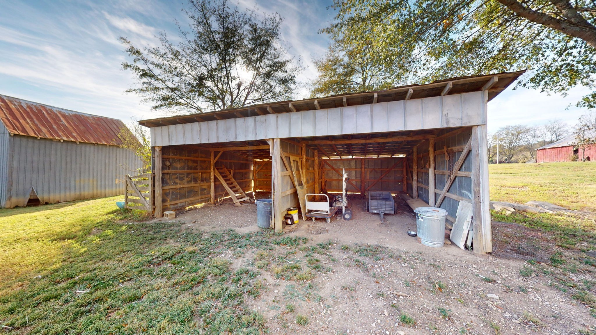 2098 Charity Rd, N