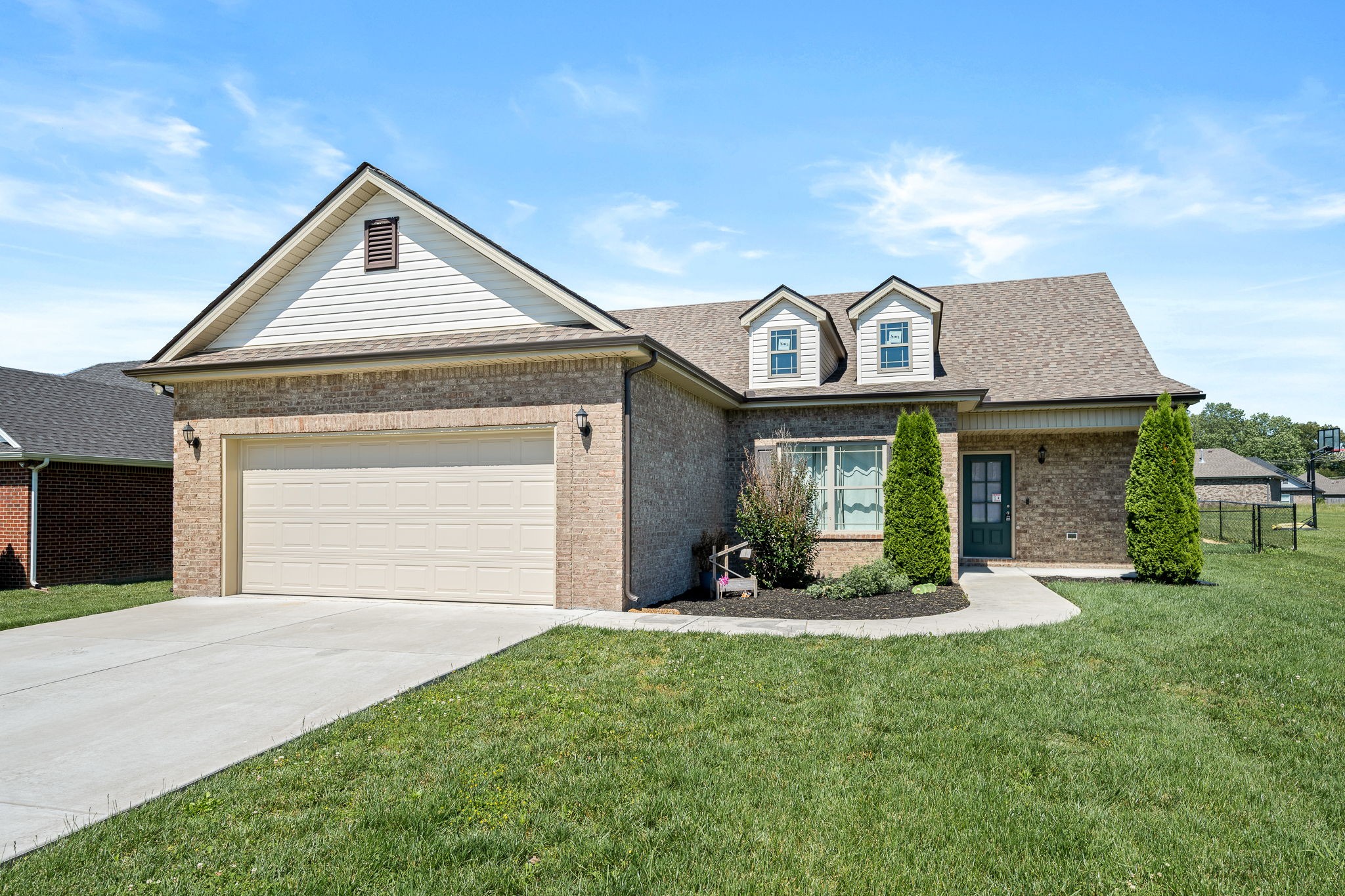 238 Spring Breeze Dr