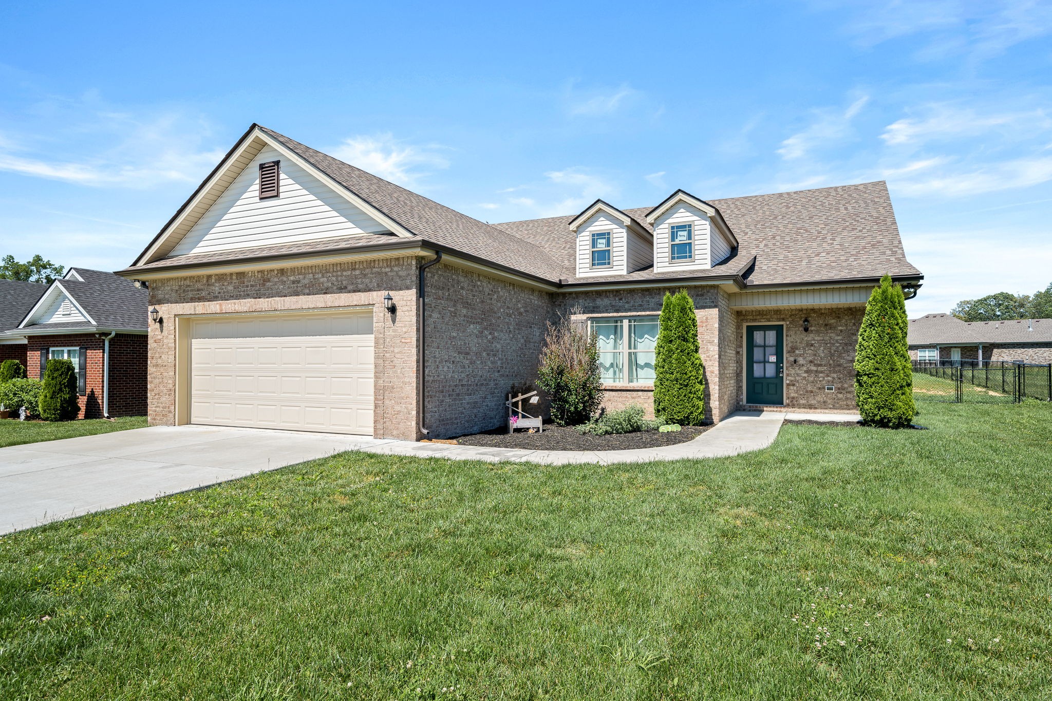 238 Spring Breeze Dr