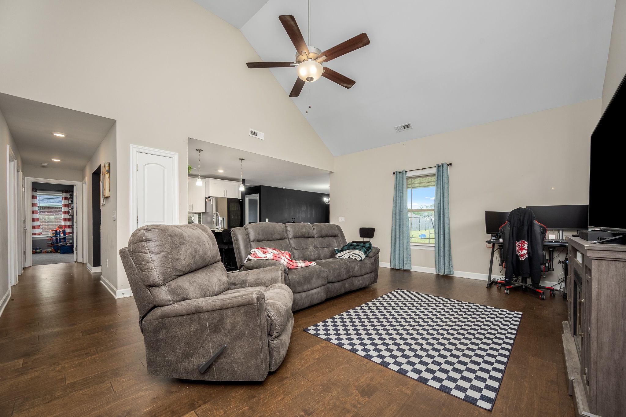 238 Spring Breeze Dr
