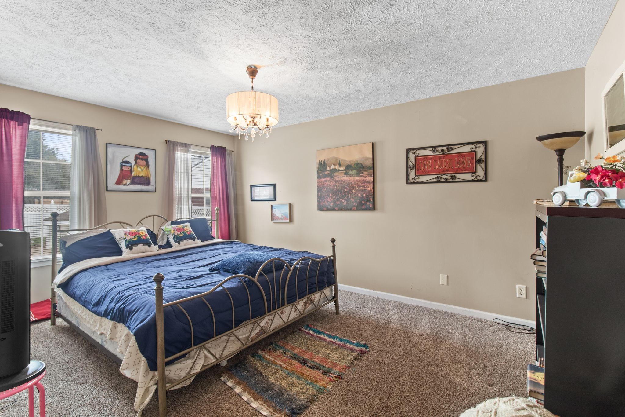 902 Stewart Valley Dr