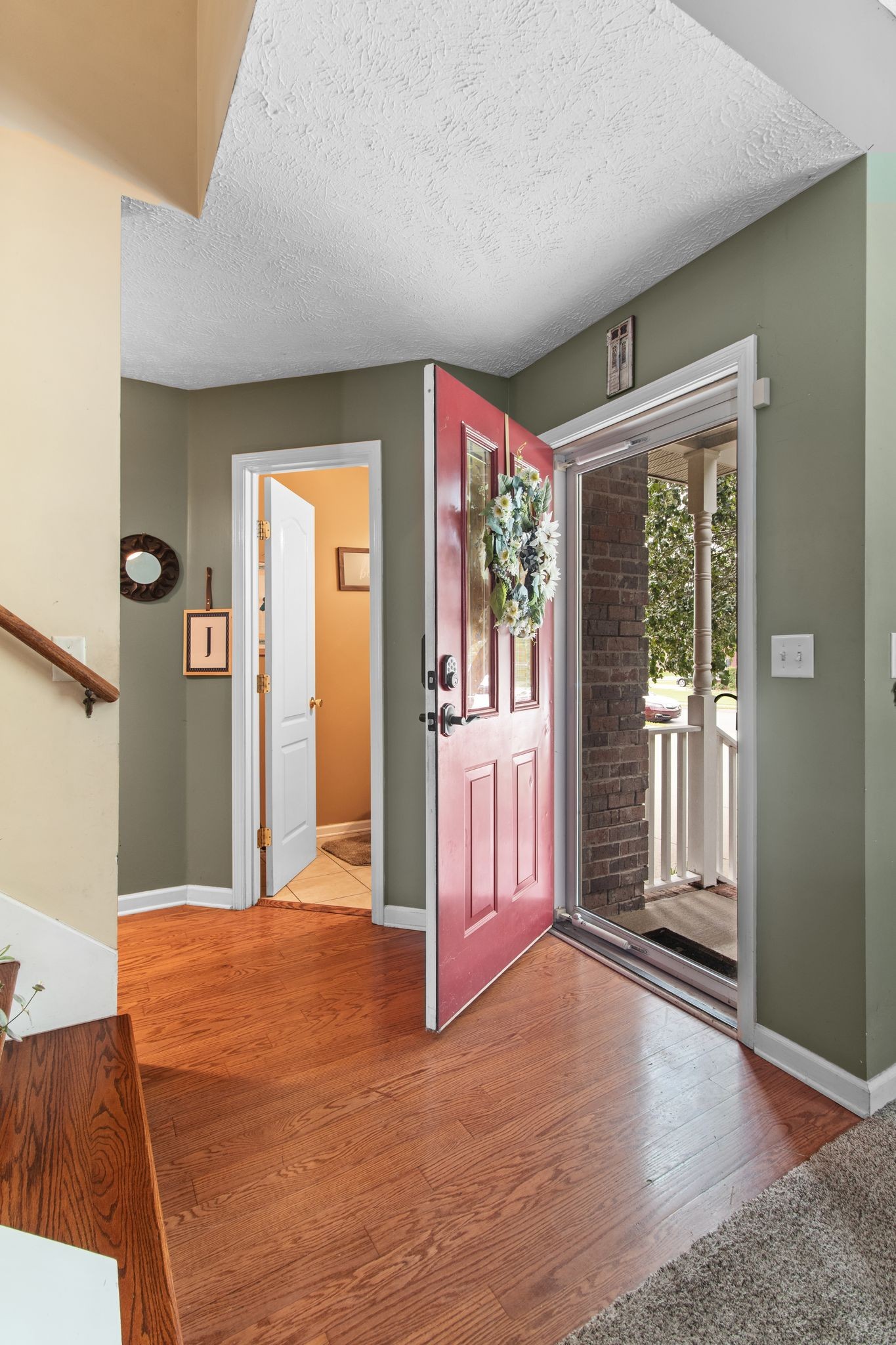 902 Stewart Valley Dr