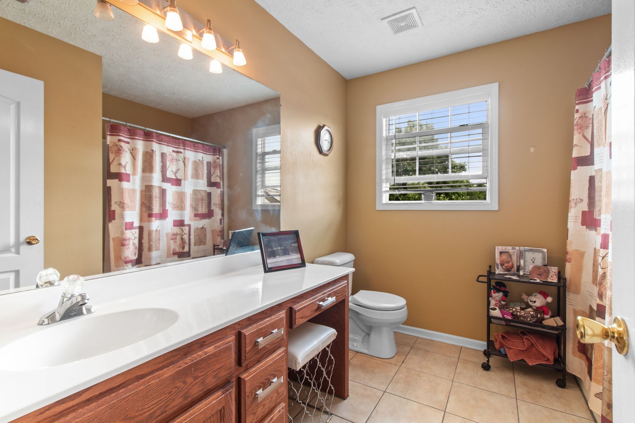 902 Stewart Valley Dr