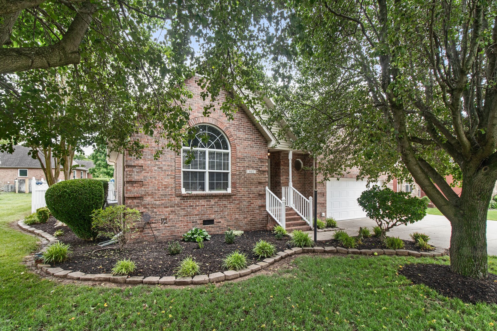 902 Stewart Valley Dr