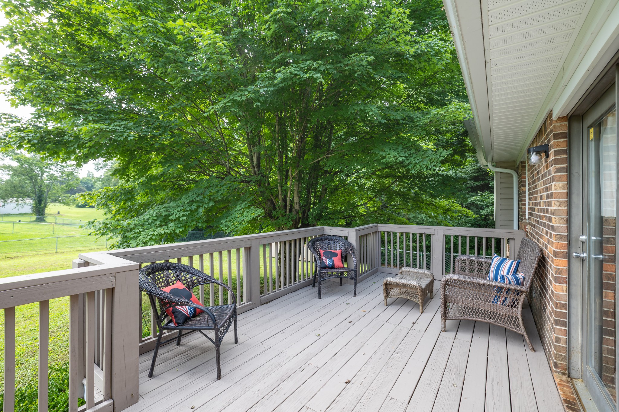 31 Hilltop Rd