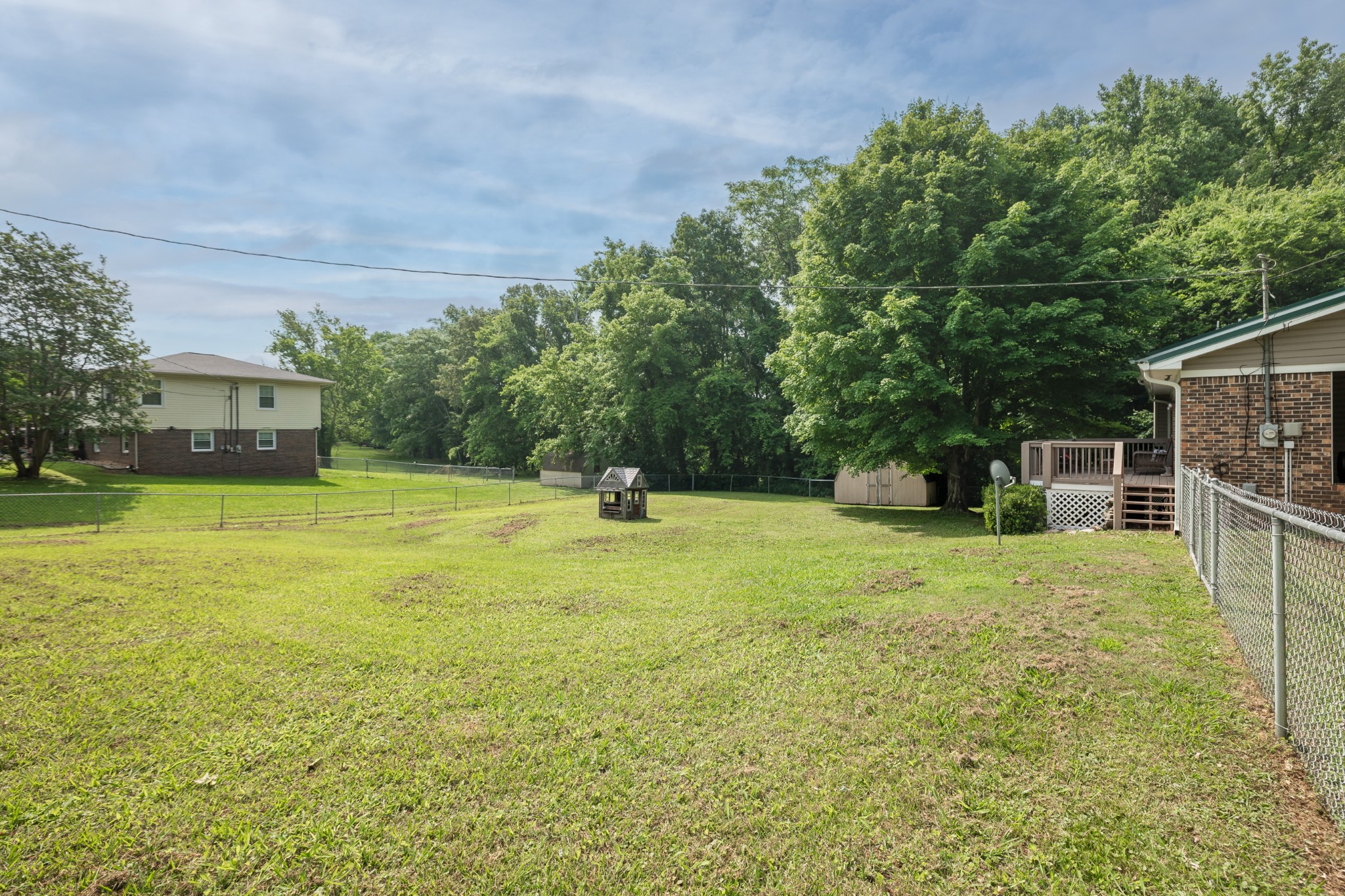 31 Hilltop Rd