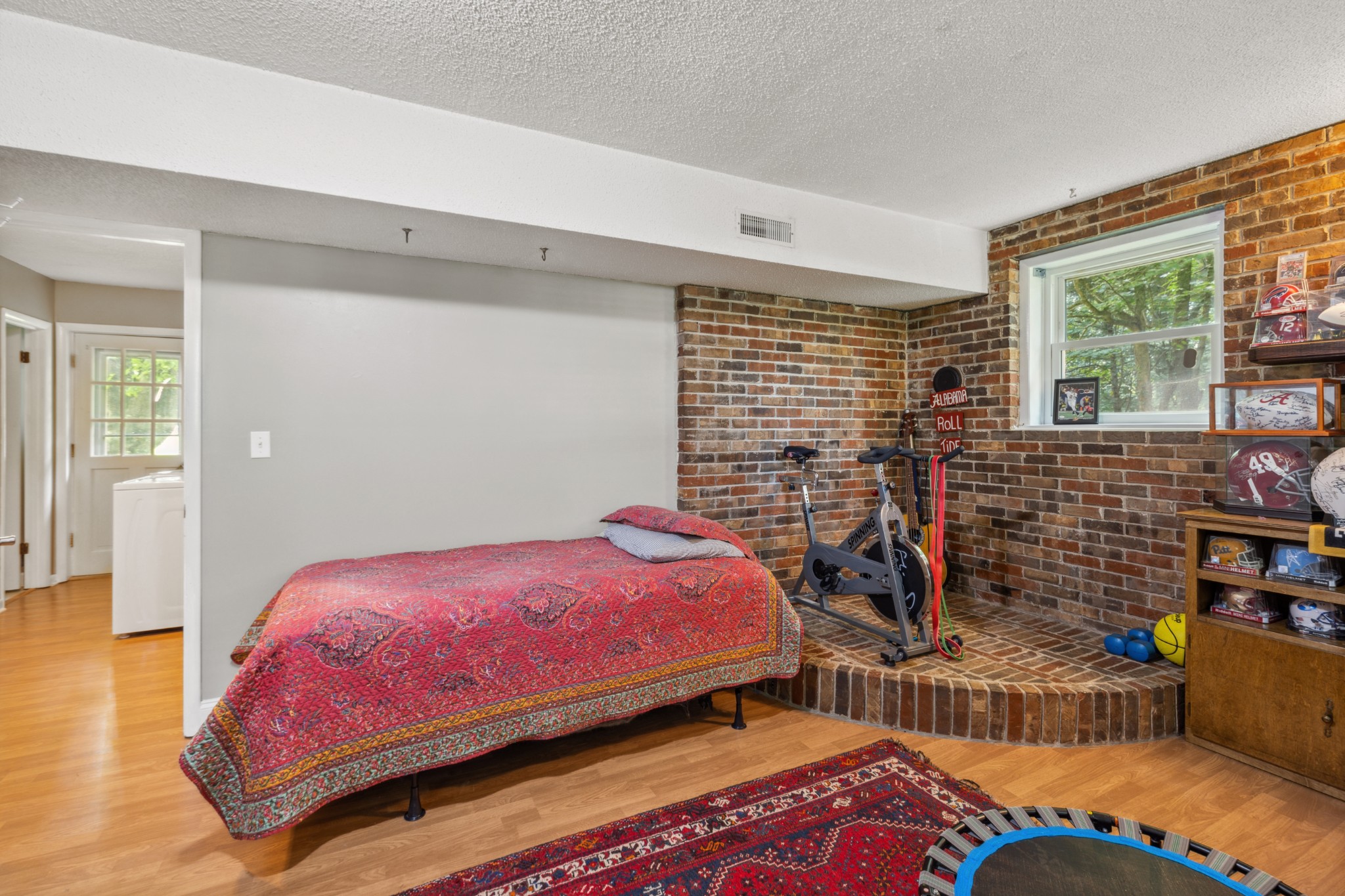 31 Hilltop Rd