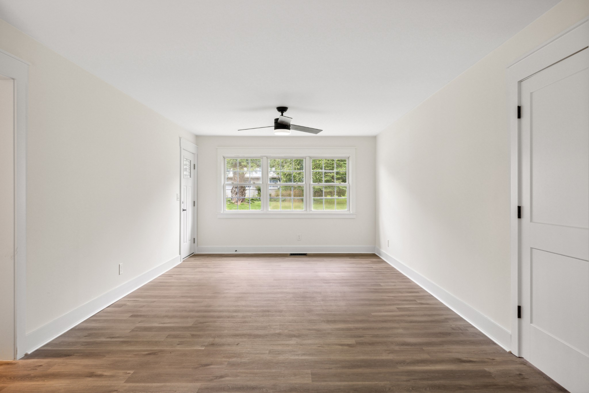 808 Maplehill Dr
