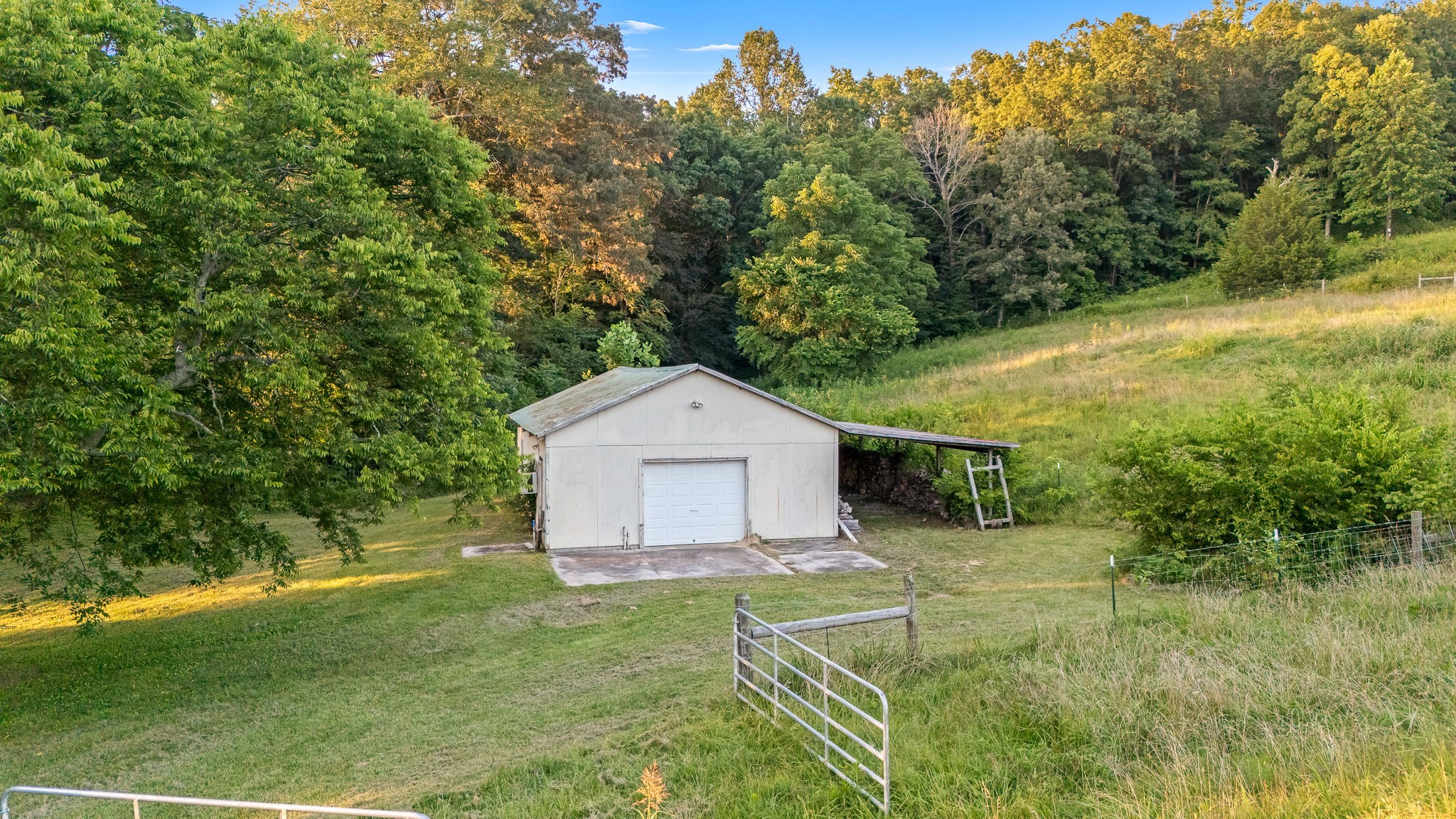 704 Williamson Hollow Rd