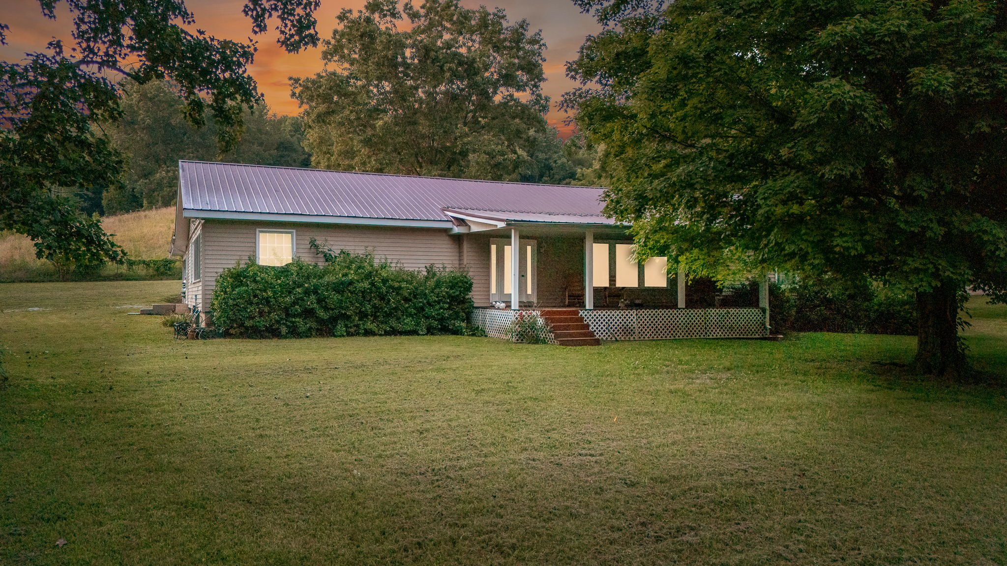 704 Williamson Hollow Rd