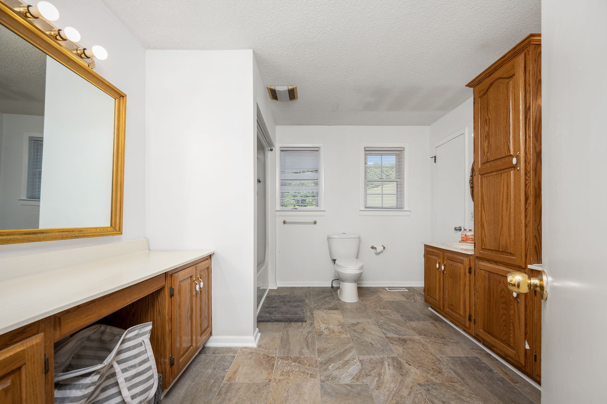 704 Williamson Hollow Rd