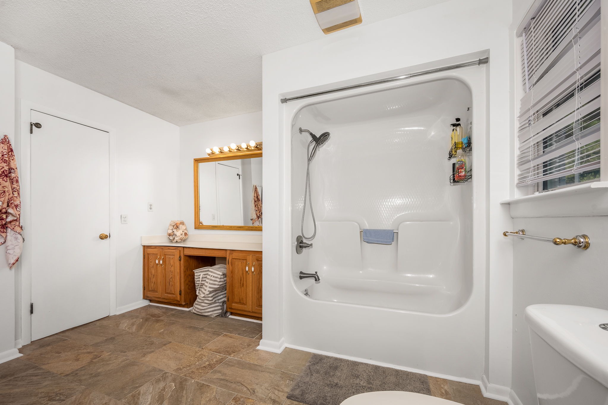 704 Williamson Hollow Rd