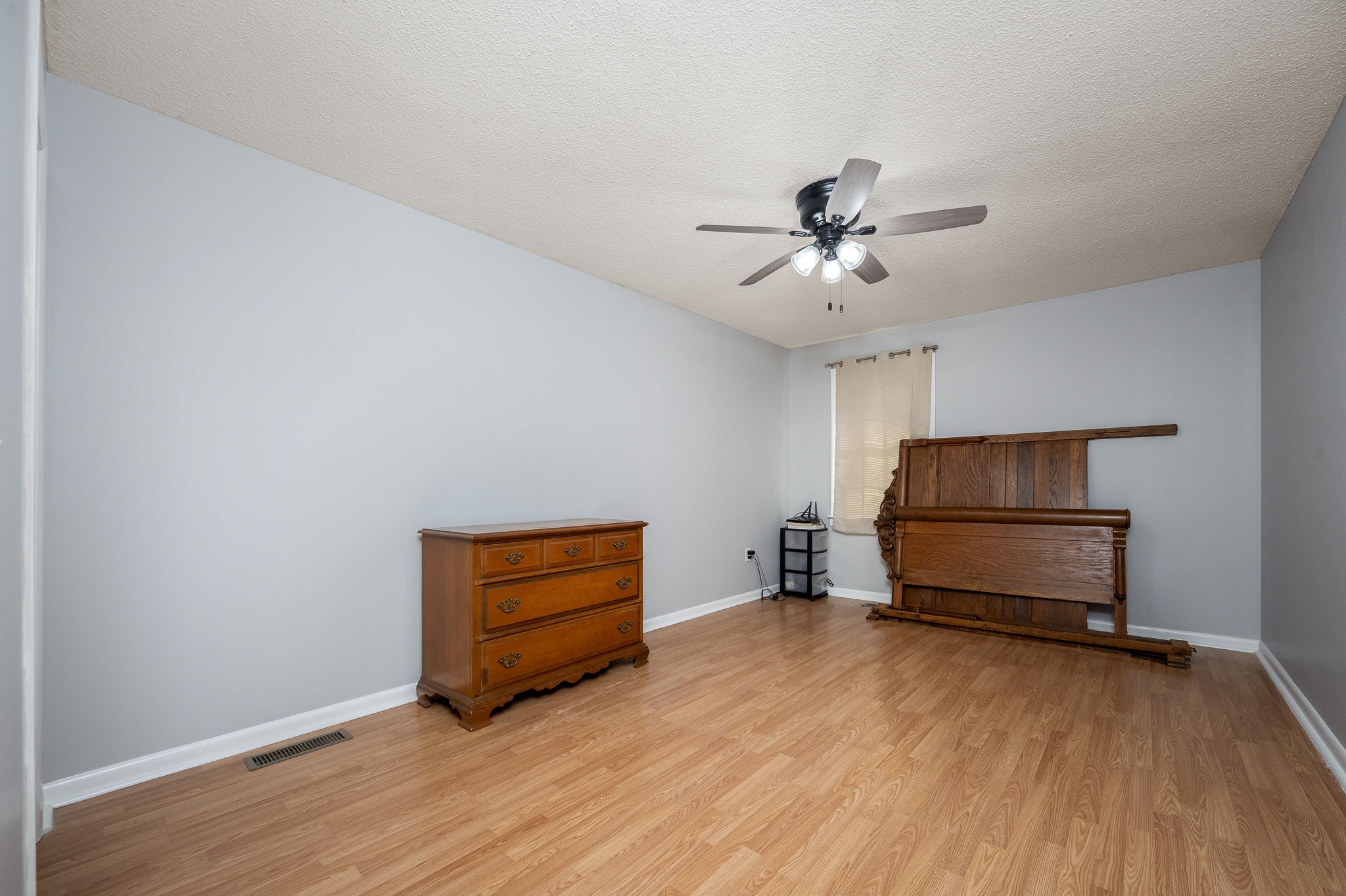 704 Williamson Hollow Rd