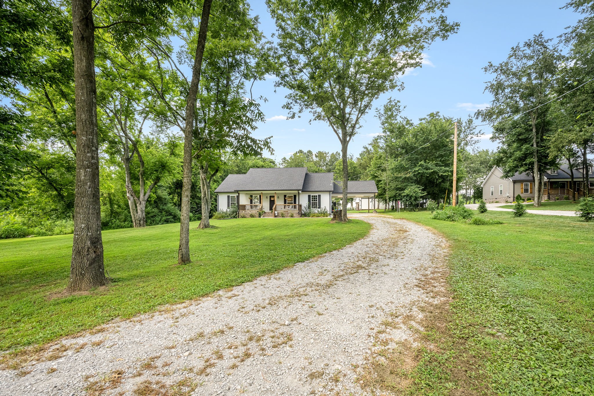 136 Beechwood Ave