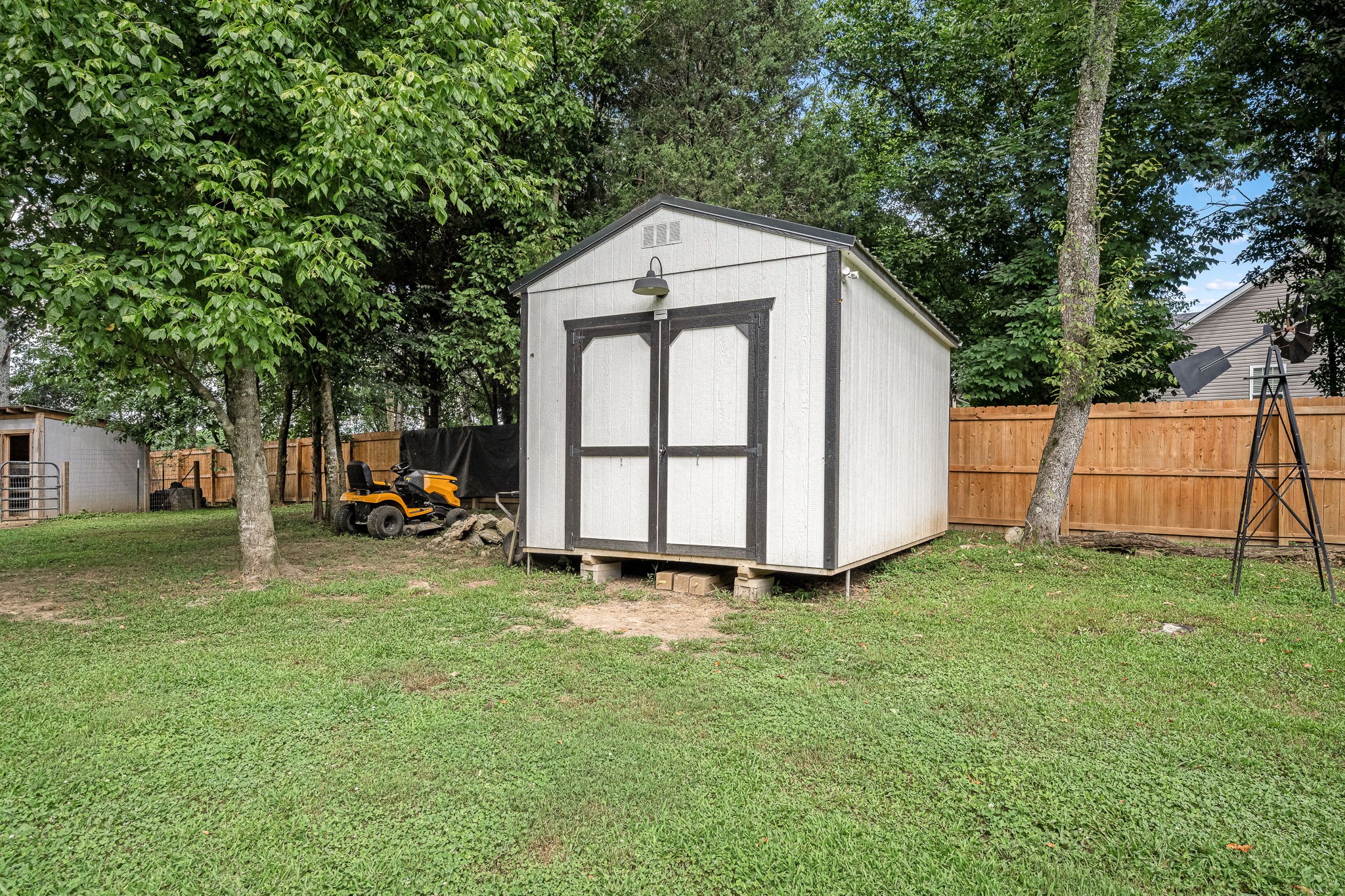 136 Beechwood Ave