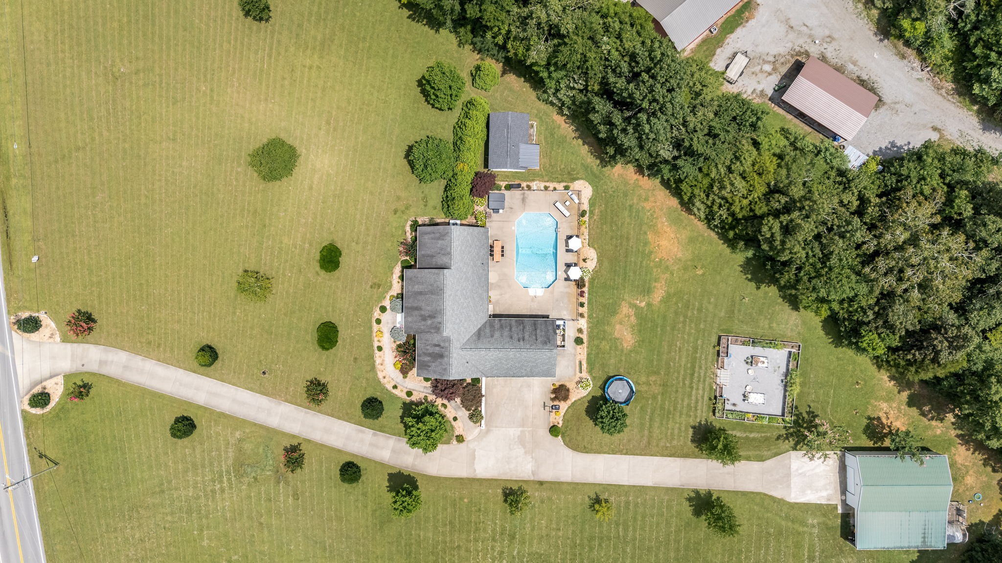 2376 Fairfield Pike