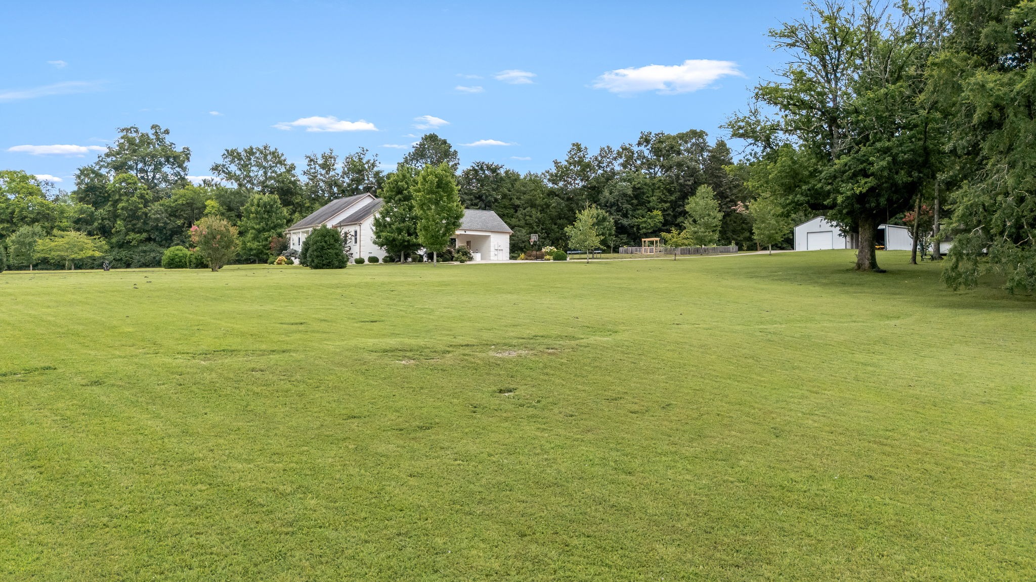 2376 Fairfield Pike