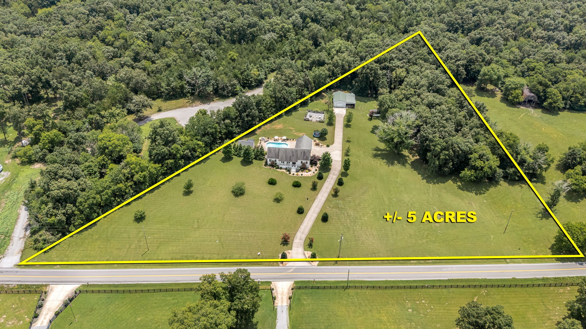 2376 Fairfield Pike