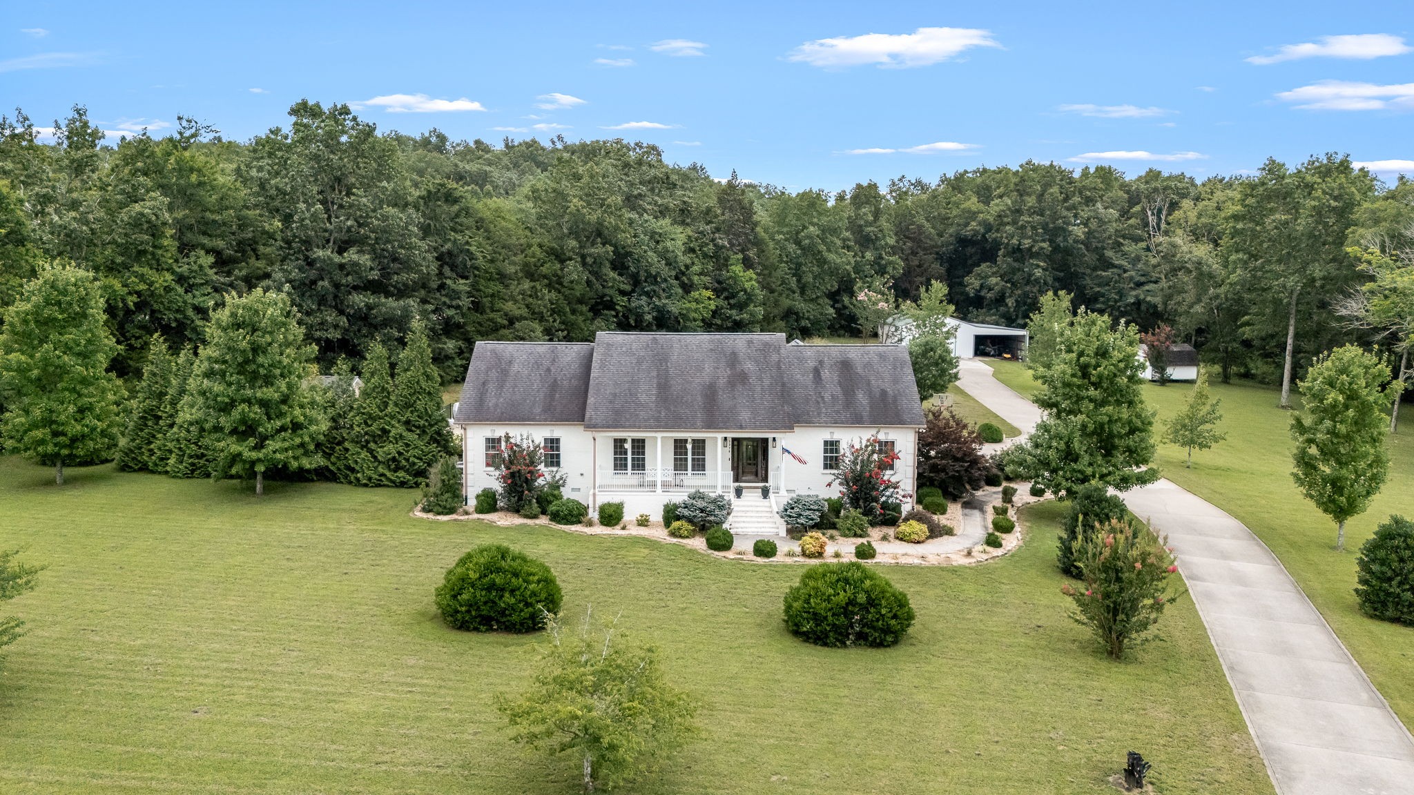 2376 Fairfield Pike