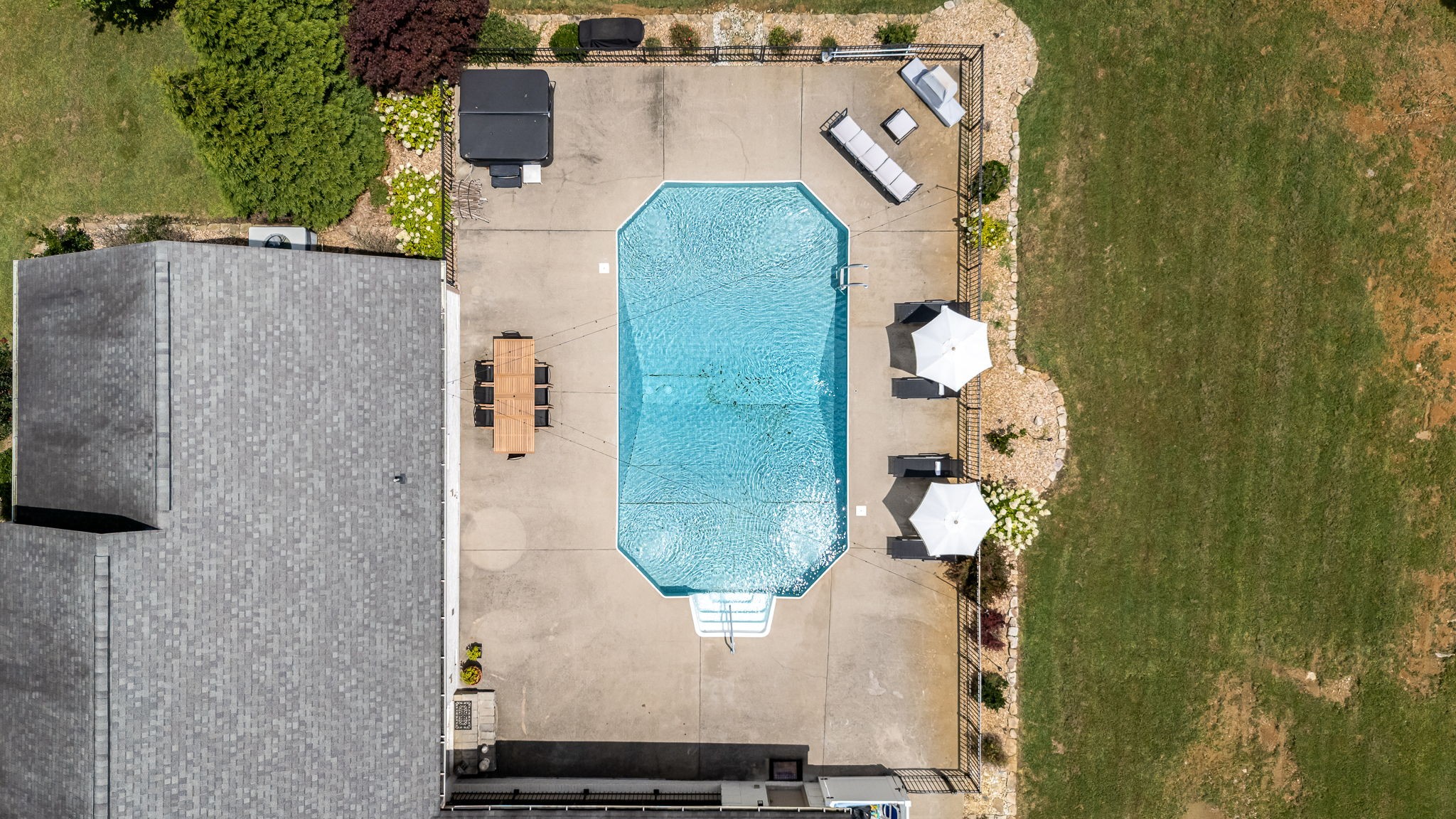 2376 Fairfield Pike