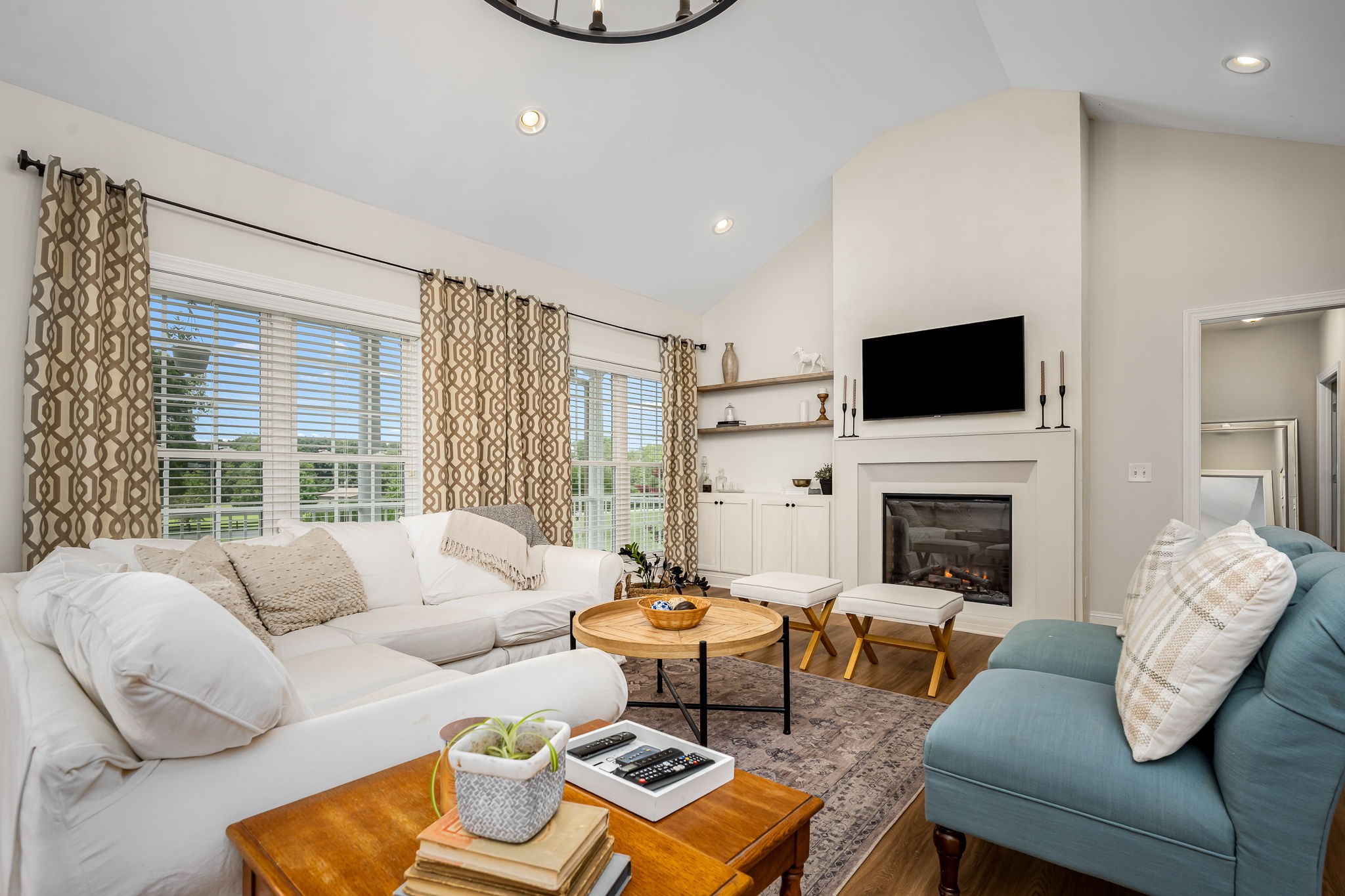 2376 Fairfield Pike