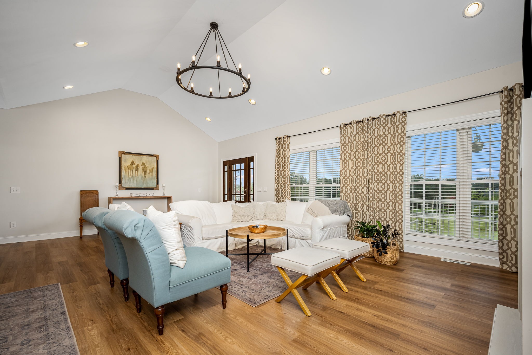 2376 Fairfield Pike