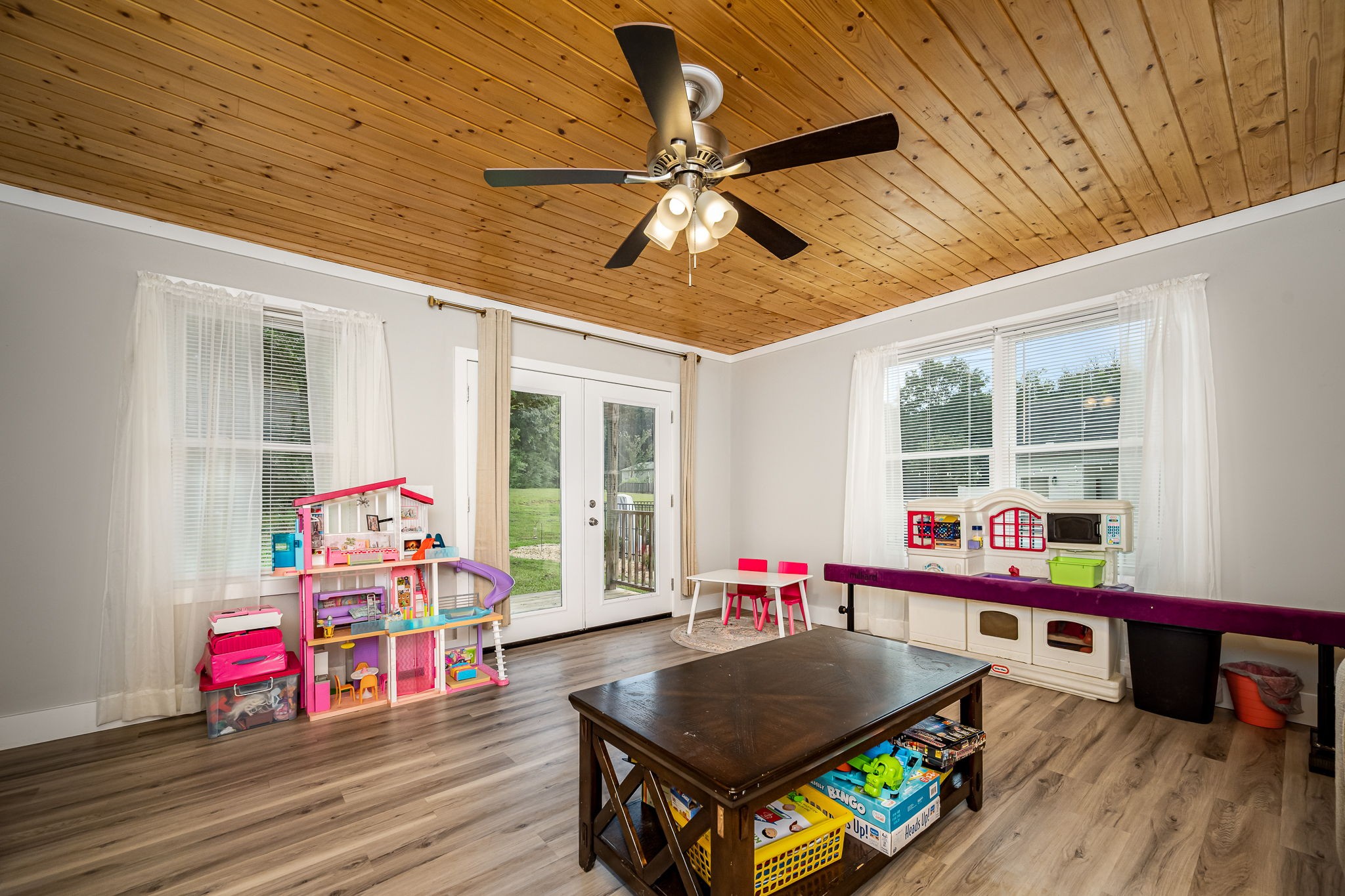 2376 Fairfield Pike