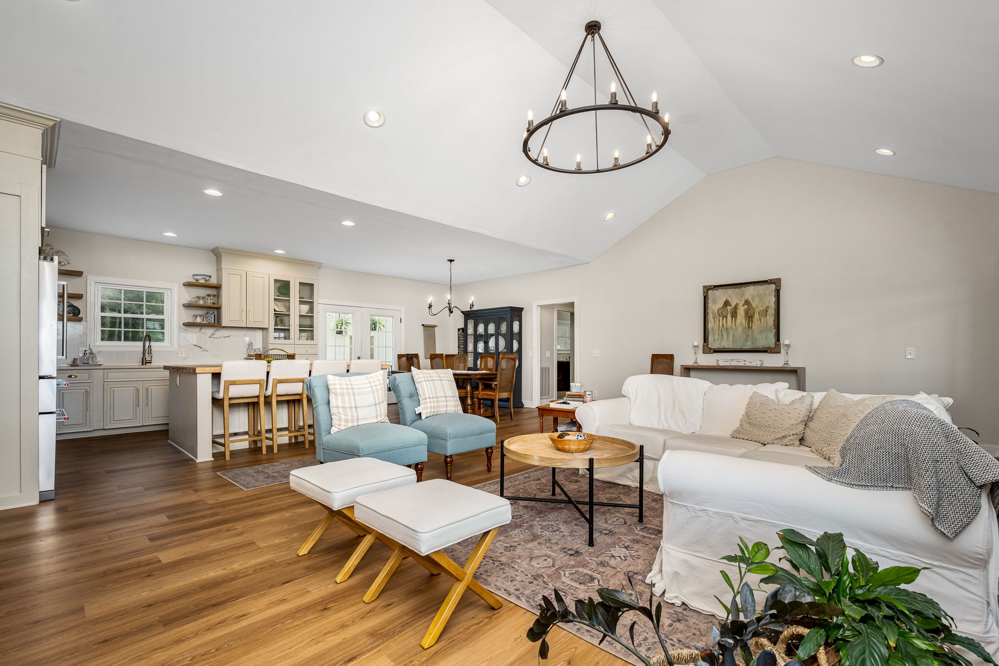 2376 Fairfield Pike