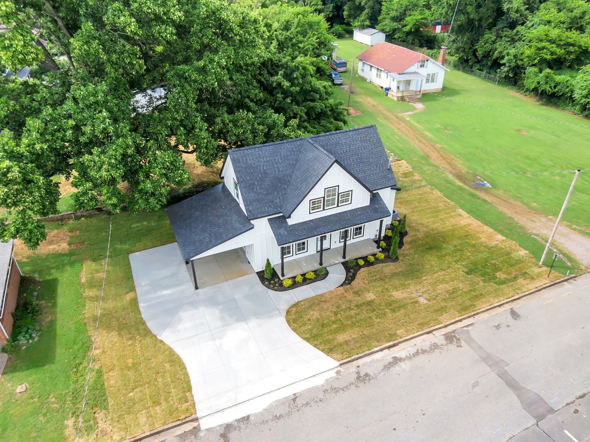220 Walnut St