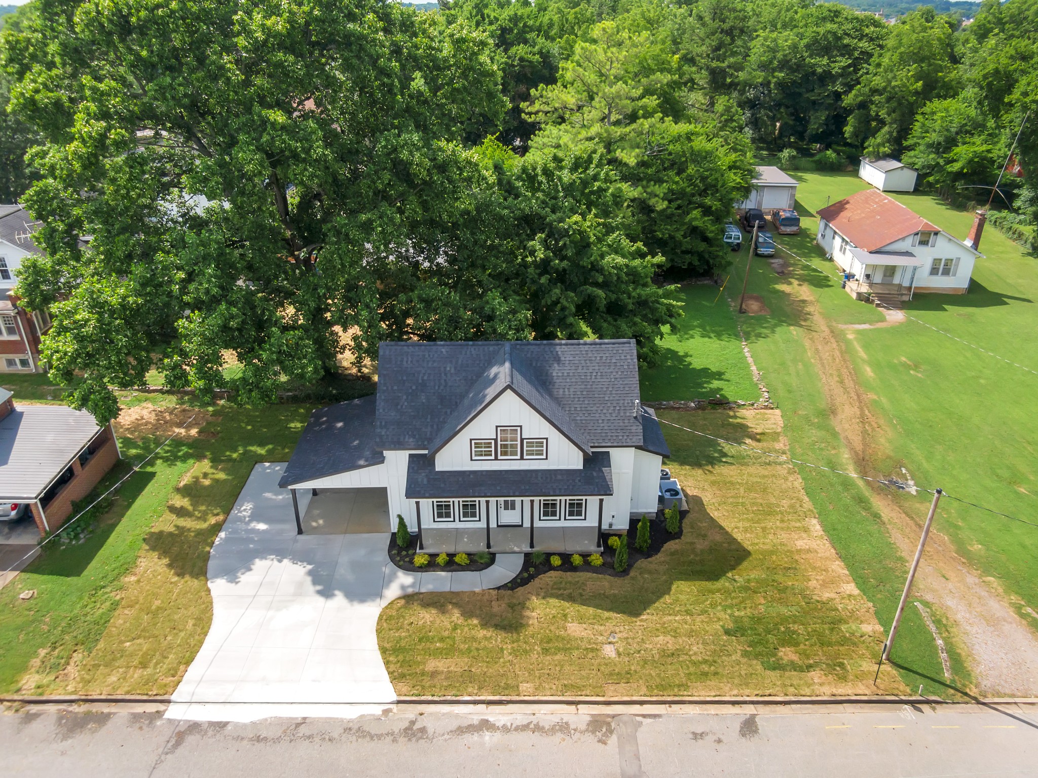 220 Walnut St