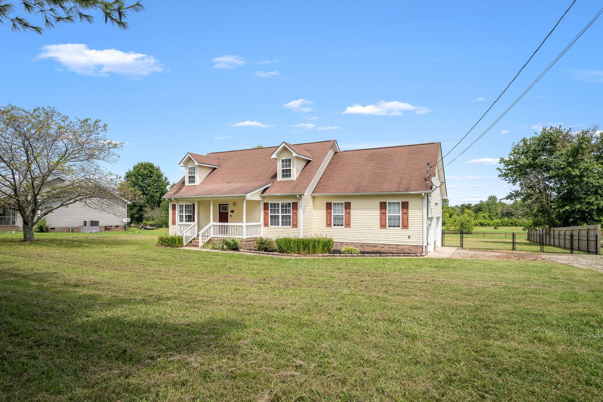 4274 Highway 41A, N