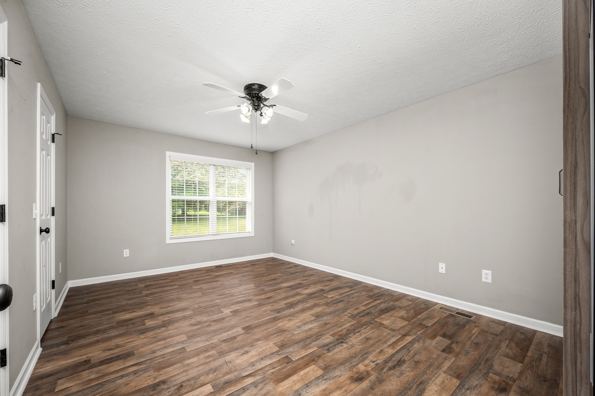 4274 Highway 41A, N