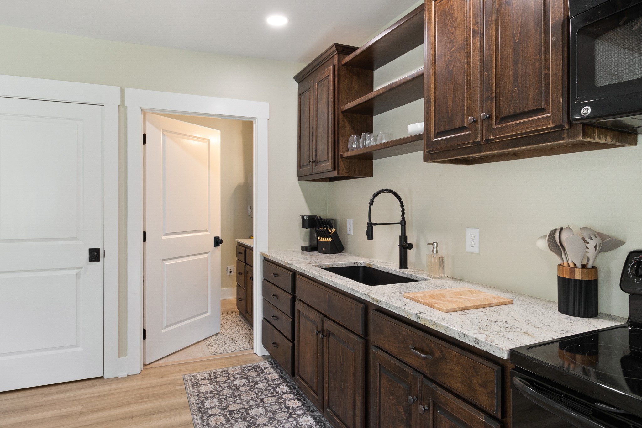 488 Lower Halls Mill Rd