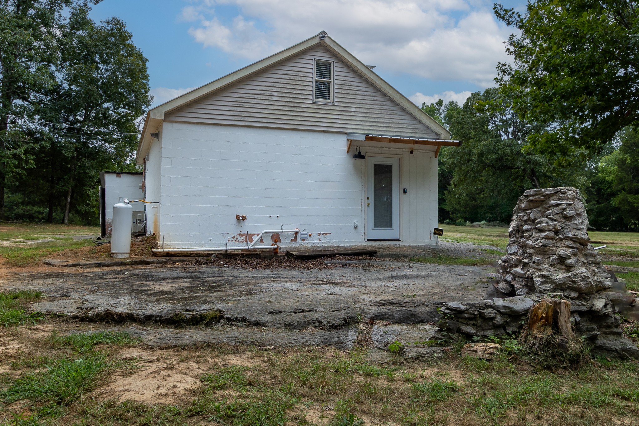 488 Lower Halls Mill Rd