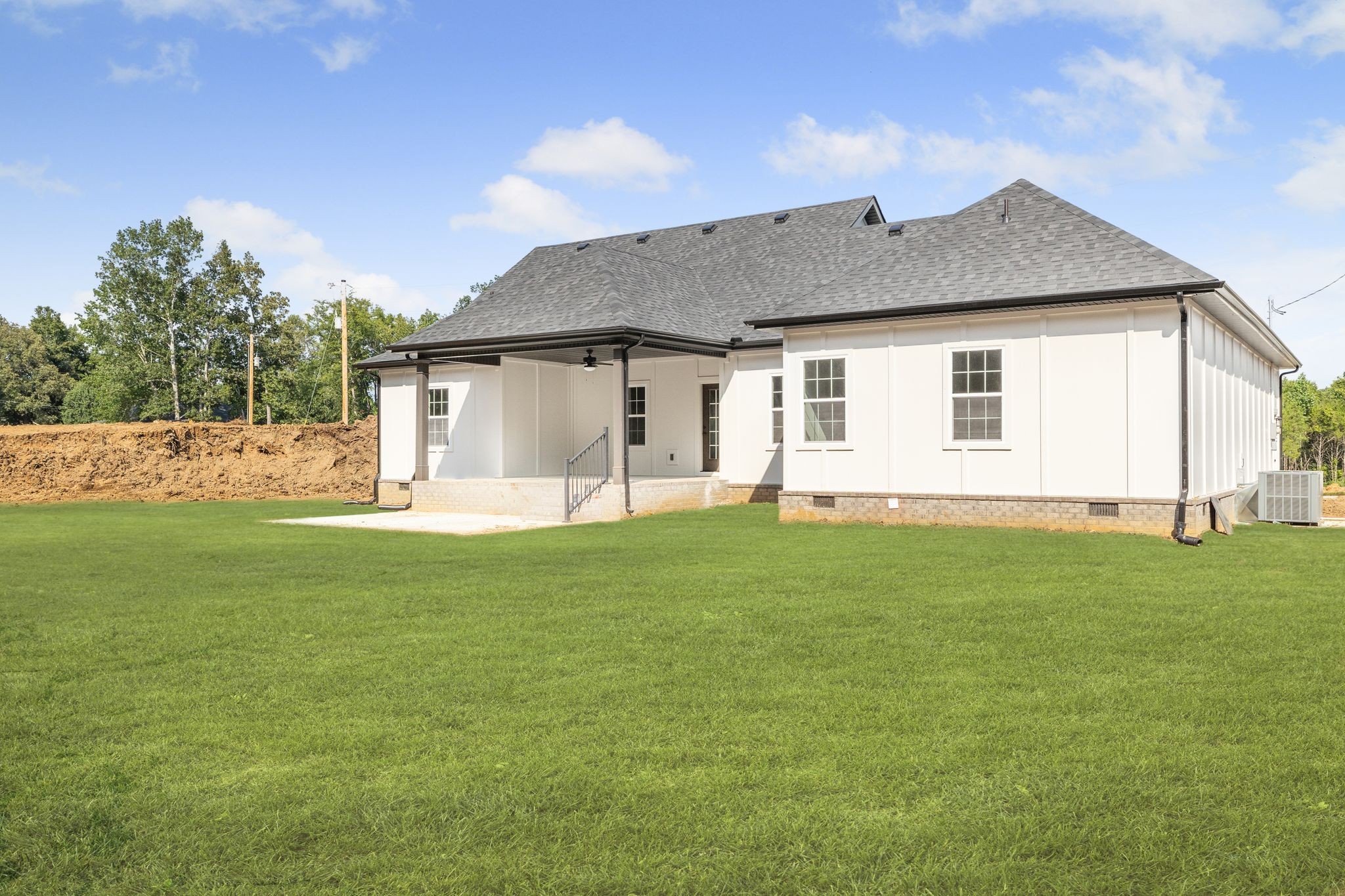 110 Stonebrook Dr