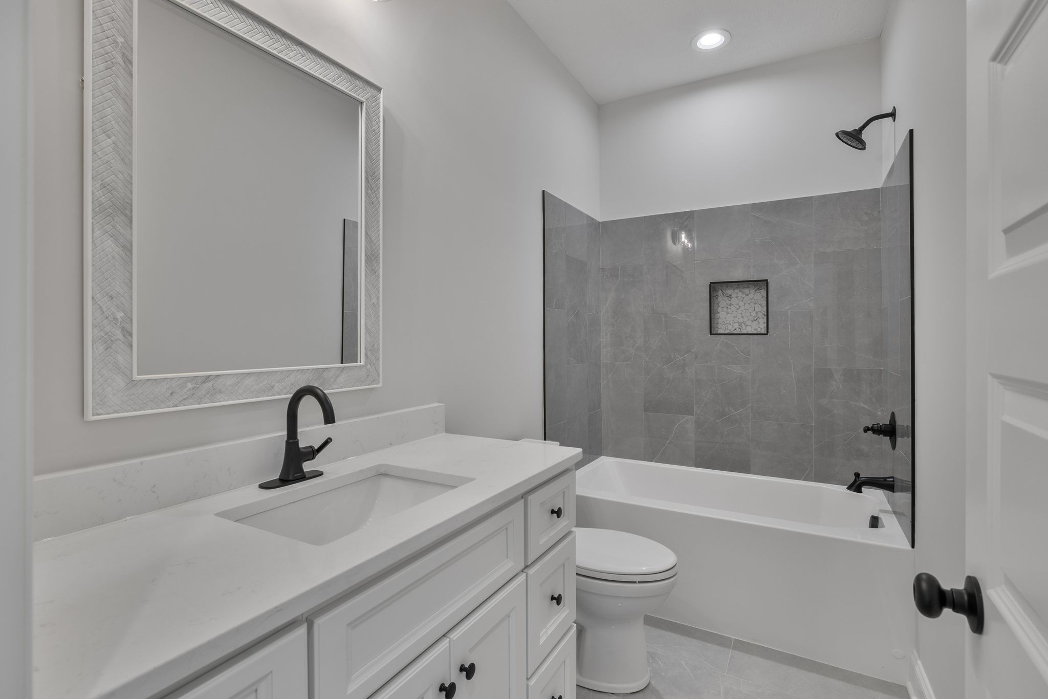 110 Stonebrook Dr
